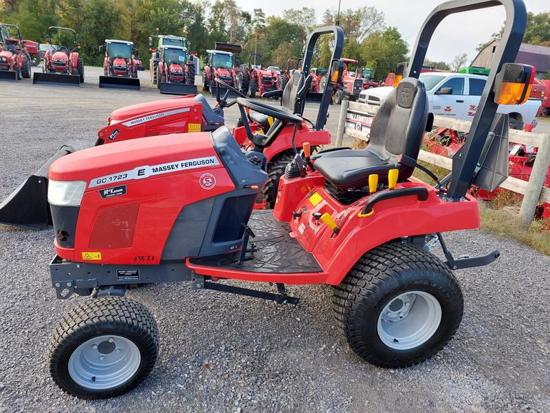 Tractors  Massey Ferguson GC1723E Sub-compact Tractor Photo